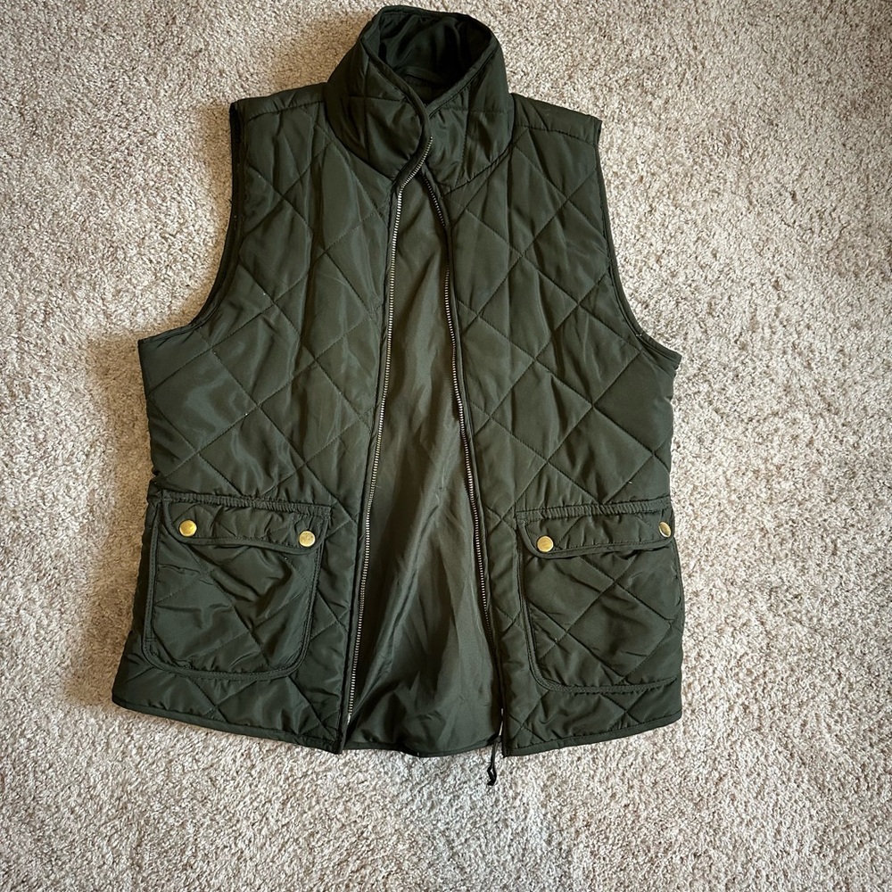 Quilted Green Vest with Pockets